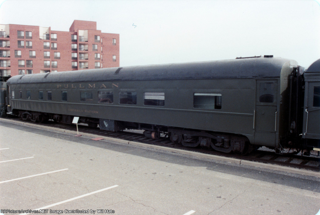 Pullman 8-4 Sleeper "Emerald Waters"